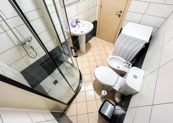 White Golem (Tirana)