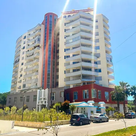 White Apartmán Golem (Tirana)